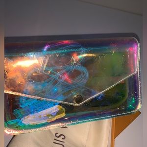 Iridescent 3 piece Crossbody